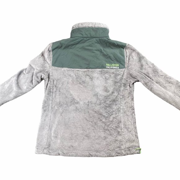 Hollister California Grey Green Fluffy Soft Quarter Jacket Size Womens Small - Picture 2 of 6